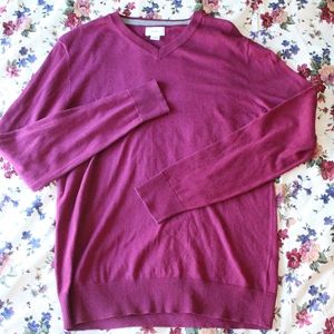 Old Navy v-neck sweater